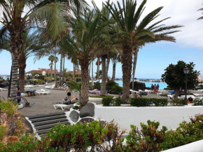 Flat for 3p fully equiped close to the beach